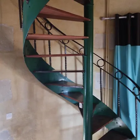 Casa de hóspedes D'hôtes La Tour De Bellevue Saumur