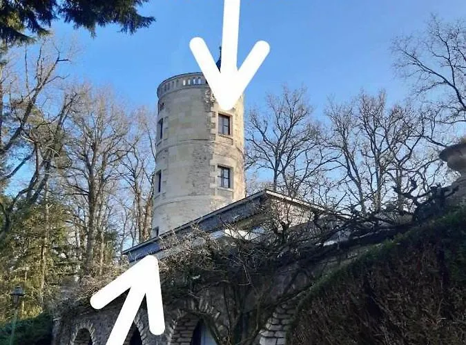 D'hotes La Tour De Bellevue Pensión *